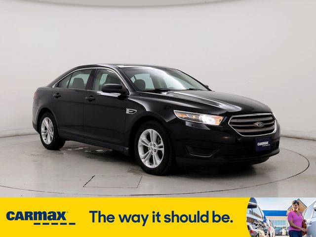 2018 Ford Taurus SE