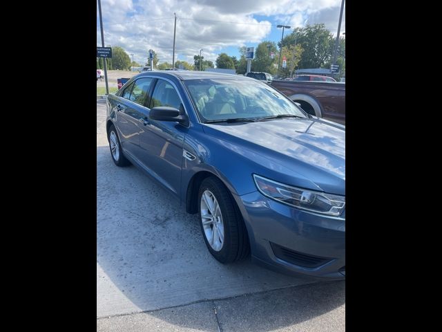 2018 Ford Taurus SE