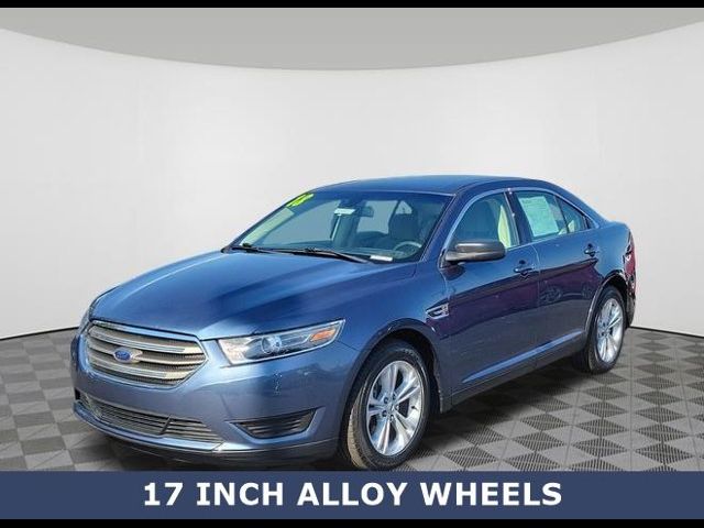 2018 Ford Taurus SE