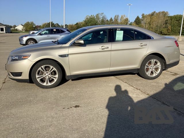 2018 Ford Taurus SEL