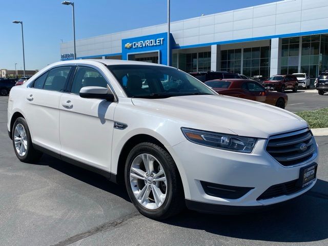 2018 Ford Taurus SEL