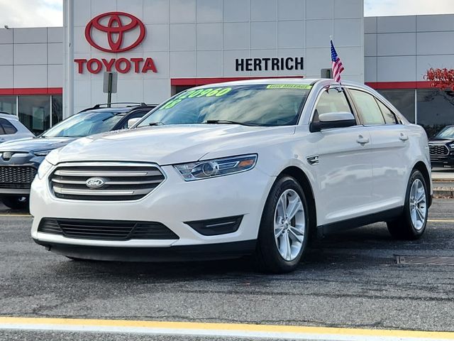 2018 Ford Taurus SEL