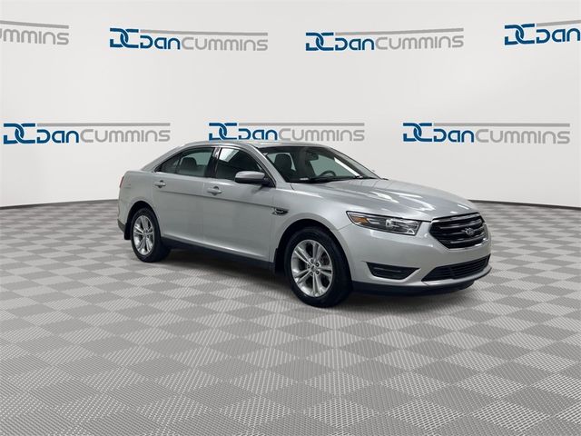 2018 Ford Taurus SEL