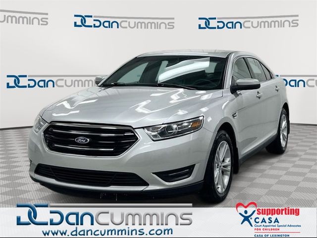 2018 Ford Taurus SEL