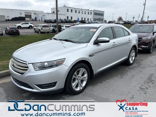 2018 Ford Taurus SEL