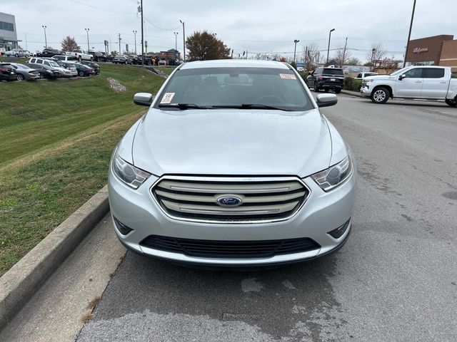 2018 Ford Taurus SEL