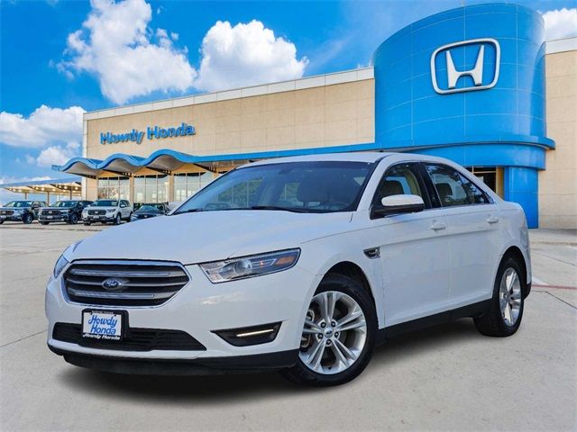 2018 Ford Taurus SEL