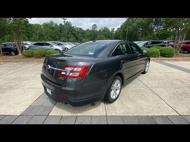 2018 Ford Taurus SEL