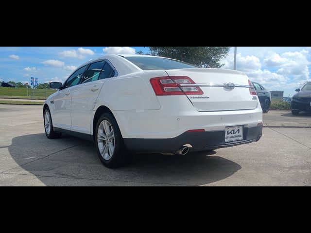 2018 Ford Taurus SEL