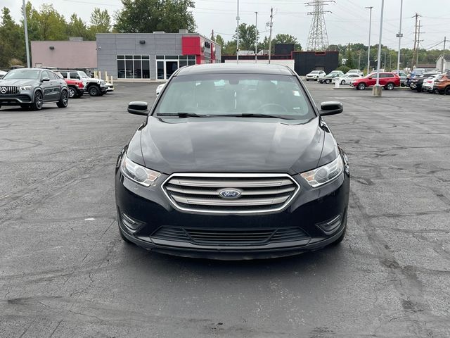 2018 Ford Taurus SEL