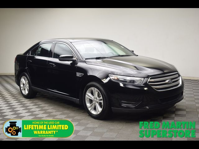 2018 Ford Taurus SEL