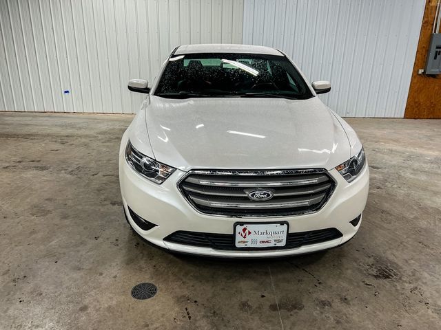 2018 Ford Taurus SEL