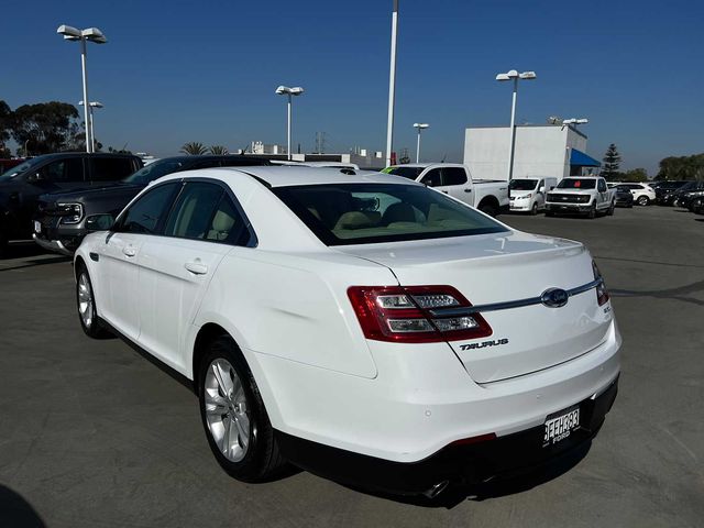 2018 Ford Taurus SEL