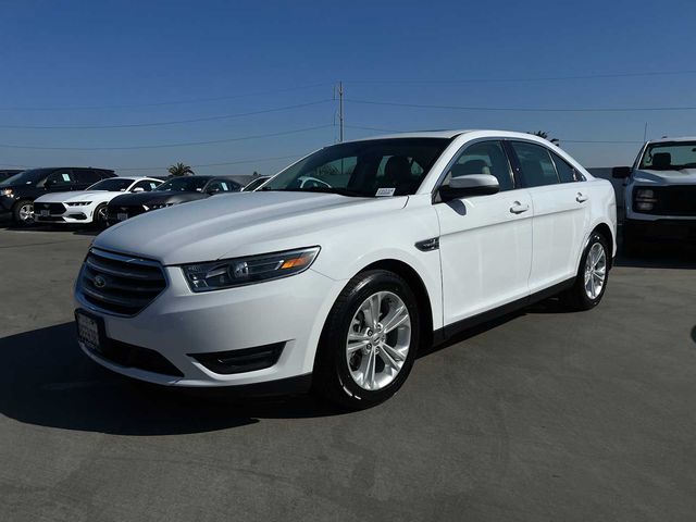 2018 Ford Taurus SEL