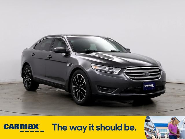 2018 Ford Taurus SEL