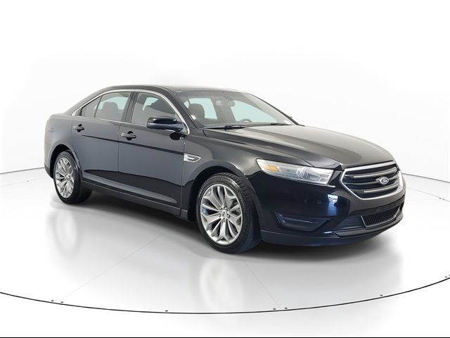 2018 Ford Taurus SEL