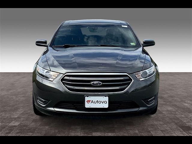 2018 Ford Taurus SEL