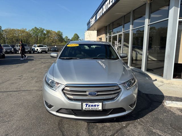 2018 Ford Taurus SEL