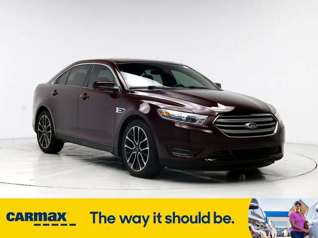 2018 Ford Taurus SEL