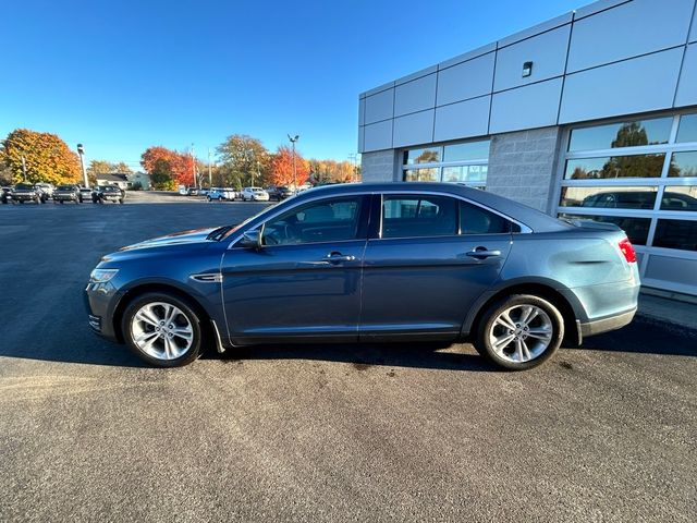 2018 Ford Taurus SEL