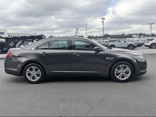 2018 Ford Taurus SEL