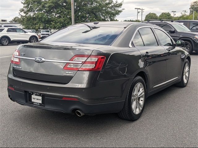 2018 Ford Taurus SEL