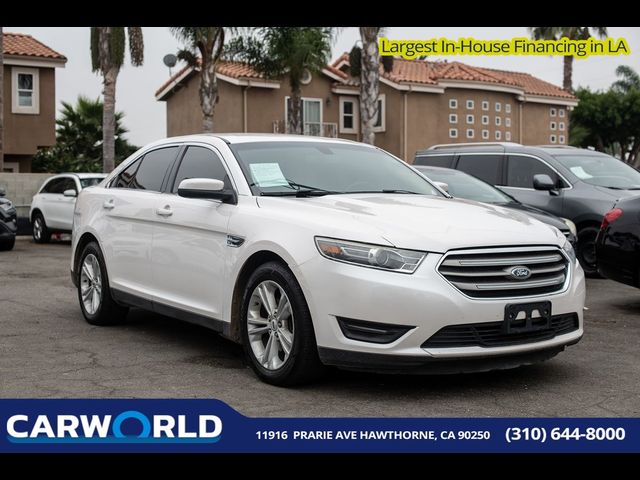 2018 Ford Taurus SEL