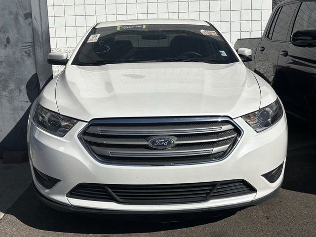 2018 Ford Taurus SEL