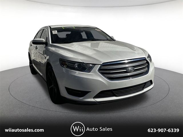 2018 Ford Taurus SEL