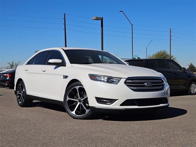 2018 Ford Taurus SEL