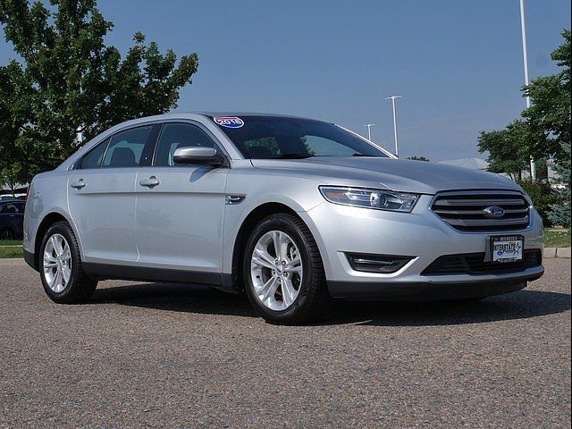 2018 Ford Taurus SEL