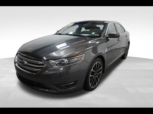 2018 Ford Taurus SEL