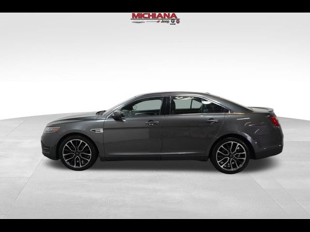 2018 Ford Taurus SEL