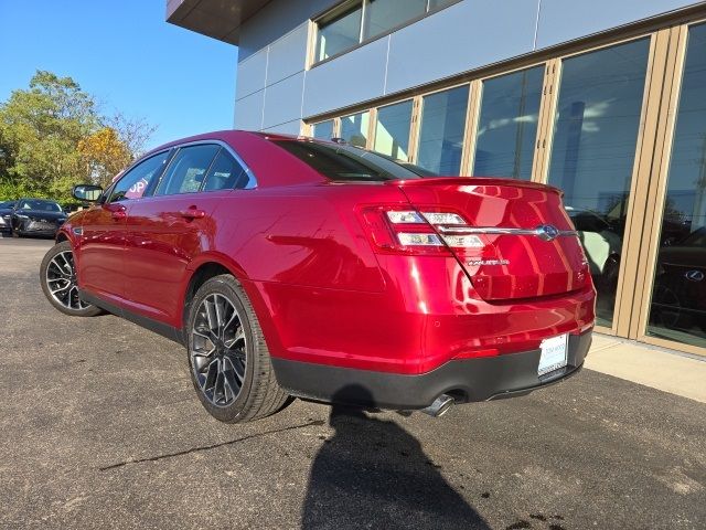 2018 Ford Taurus SEL