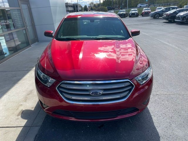 2018 Ford Taurus SEL