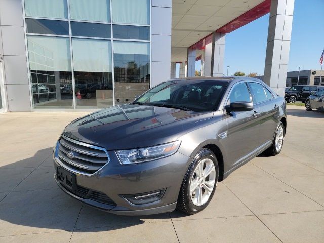 2018 Ford Taurus SEL