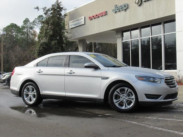 2018 Ford Taurus SEL