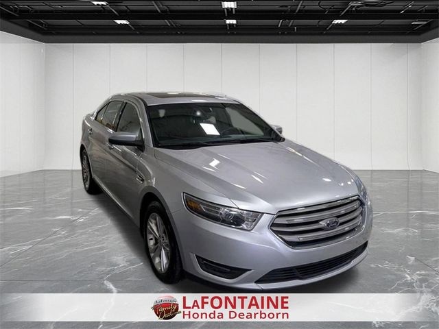 2018 Ford Taurus SEL
