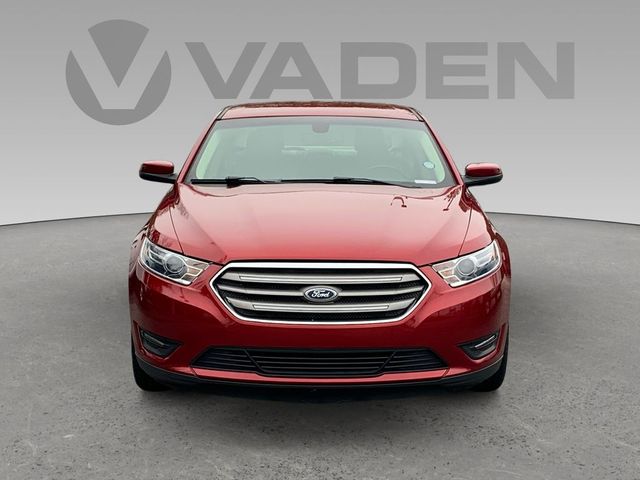 2018 Ford Taurus SEL