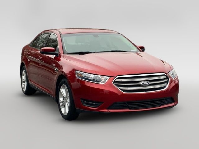 2018 Ford Taurus SEL