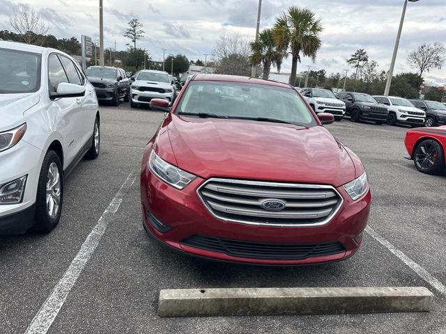 2018 Ford Taurus SEL