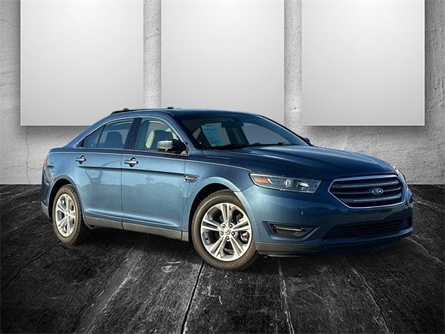 2018 Ford Taurus SEL