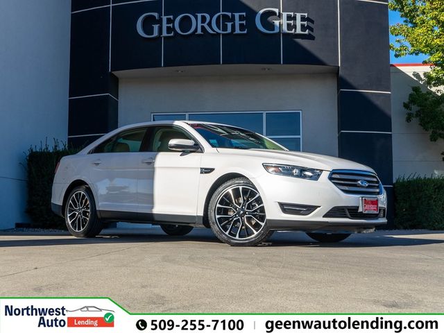 2018 Ford Taurus SEL