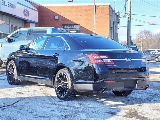 2018 Ford Taurus SEL