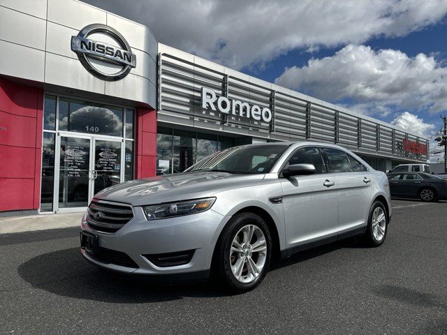 2018 Ford Taurus SEL