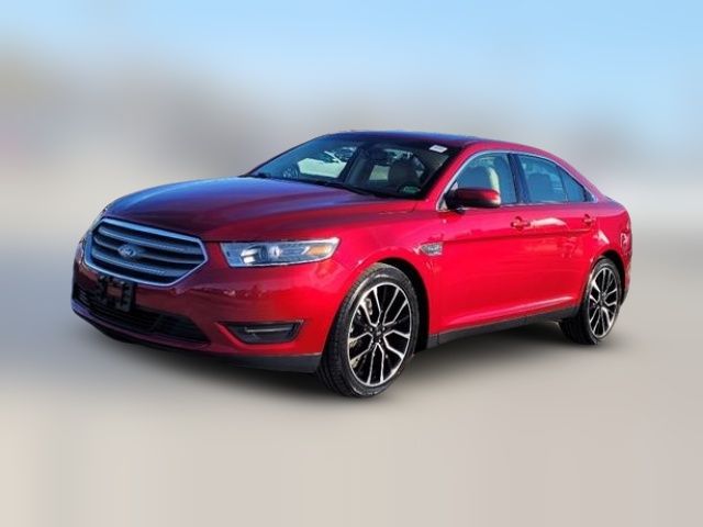 2018 Ford Taurus SEL