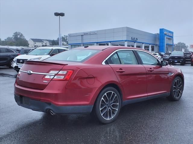 2018 Ford Taurus SEL