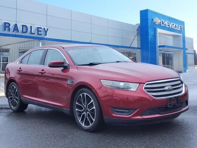 2018 Ford Taurus SEL