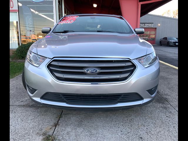 2018 Ford Taurus SEL