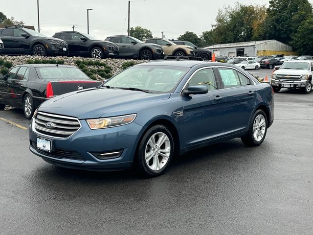 2018 Ford Taurus SEL